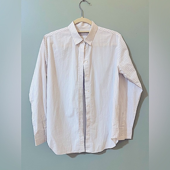 Everlane Tops - EVERLANE The Must-Have Oxford Shirt size 4 long sleeve button up